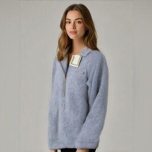 Women’s sleep shirt size large